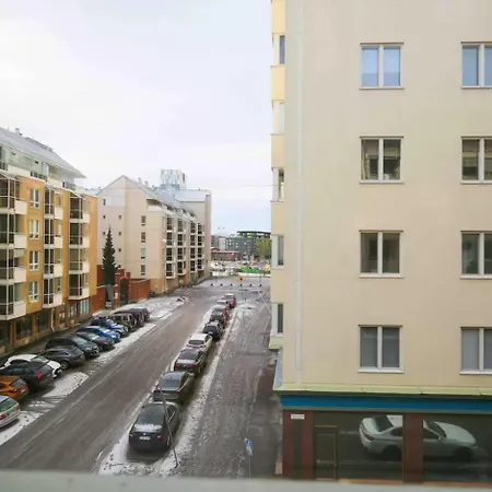 Modern 1br With Balcony At Centre Apartment Helsinki