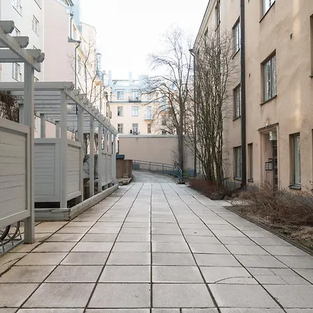 Modern 1br With Balcony At Centre Apartment Helsinki
