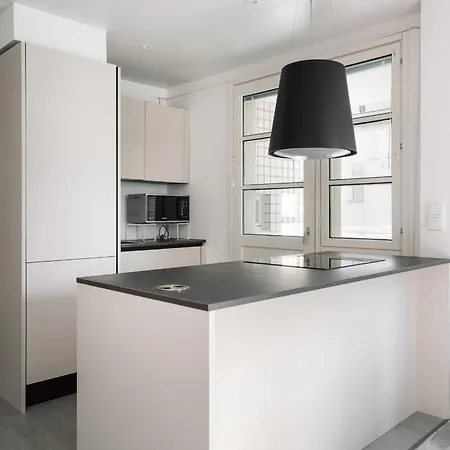 Modern 1br With Balcony At Centre Apartment Helsinki